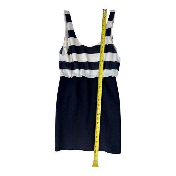 Alice + Olivia Striped Silk Mini Dress - Picture 5 of 8